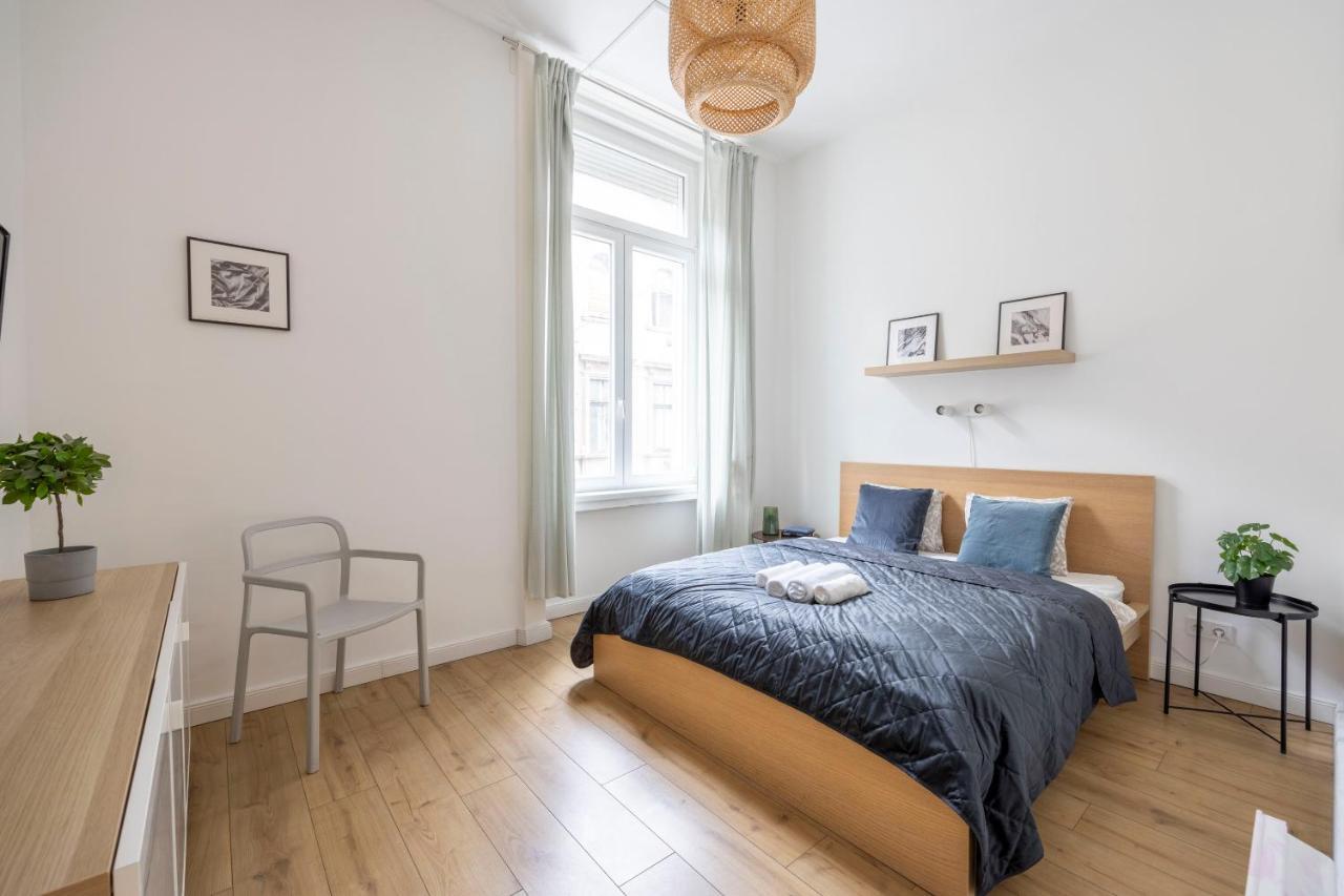 Apartament Grand With 5bedrm 2bathroom *